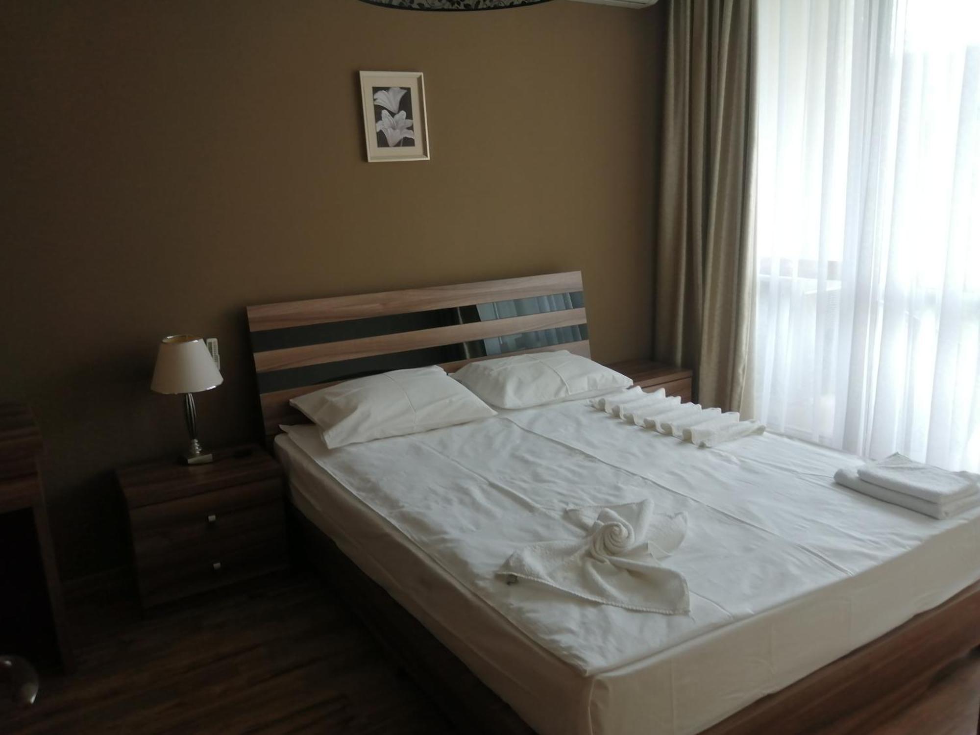 Aparthotel Golden Line Golden Sands Exterior foto